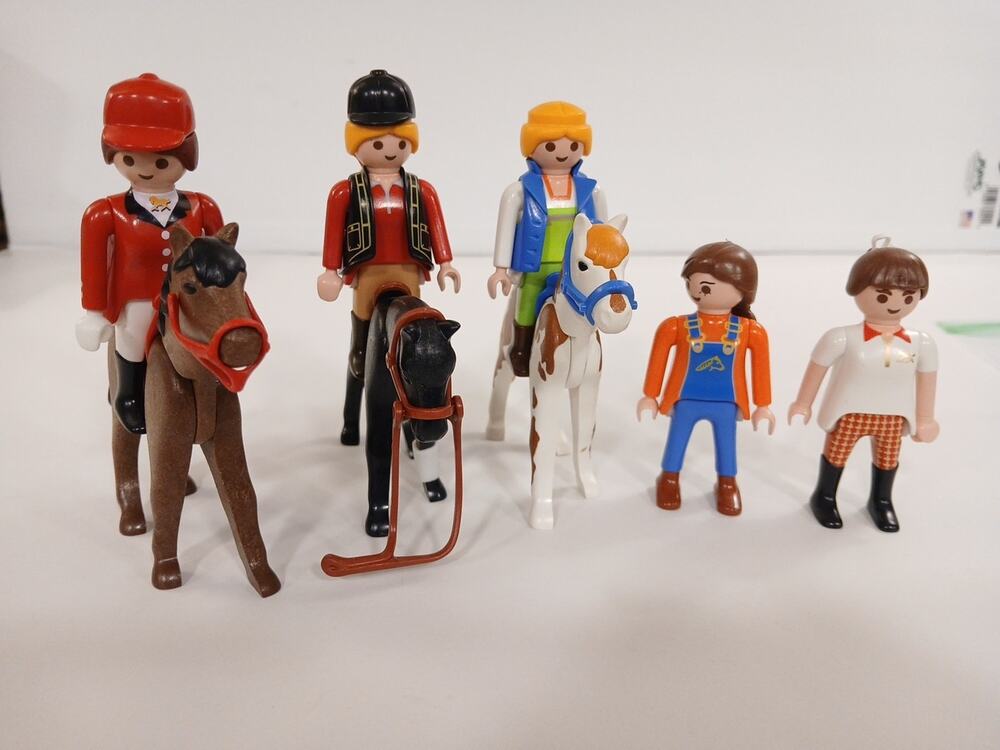 PLAYMOBIL Take Along Horse Stable Playset 5 Women Riders 3 Horses